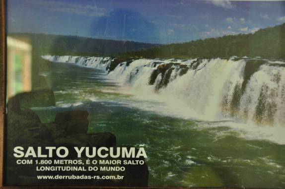 Foto de divulgação do Salto Yucumã, a maior queda d'-agua em extensão horizontal do mundo, na fronteira entre Brasil e Argentina, no município de Derrubadas, no Rio Grande do Sul